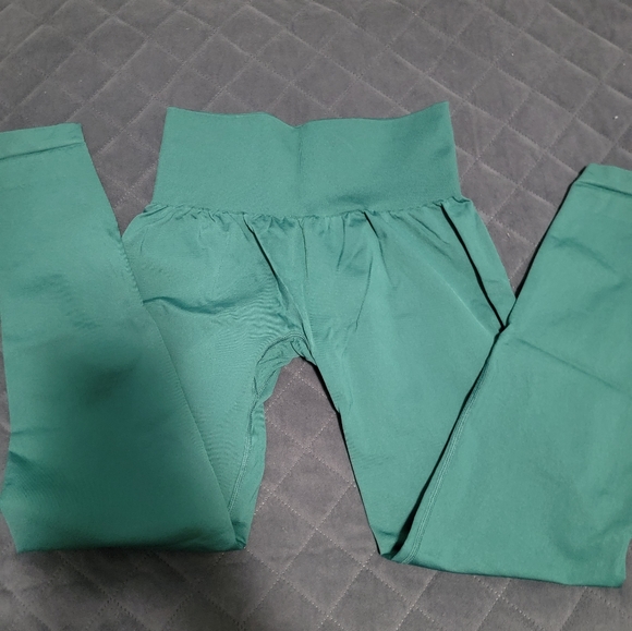 NVGTN Leggings 2.0 - Picture 2 of 7